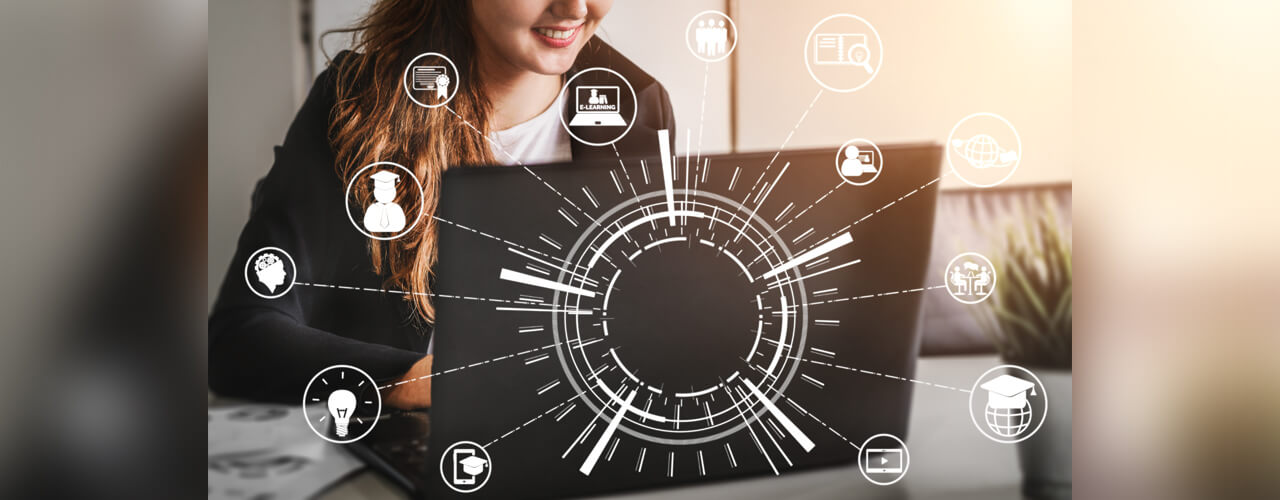 Foto: Adobe Stock eLearning, Blended Learning